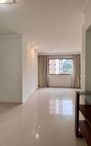 Apartamento à venda com 80m², 2 quartos e 1 vaga Apartamento à venda com 80m², 2 quartos e 1 vagaSala