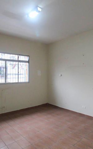 Casa à venda com 234m², 1 quarto e sem vaga Casa à venda com 234m², 1 quarto e sem vagaCozinha
