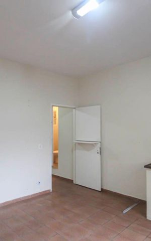 Casa à venda com 234m², 1 quarto e sem vaga Casa à venda com 234m², 1 quarto e sem vagaCozinha