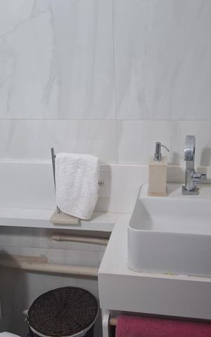 Apartamento à venda com 50m², 2 quartos e 1 vaga Apartamento à venda com 50m², 2 quartos e 1 vagaBanheiro