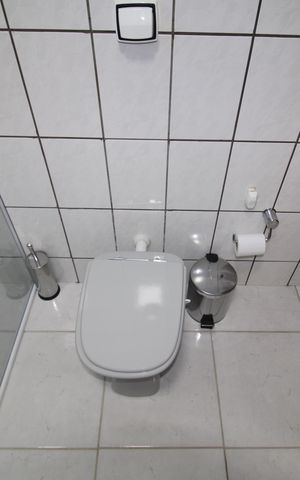 Casa à venda com 120m², 4 quartos e 4 vagasCasa 2 - Banheiro Suíte