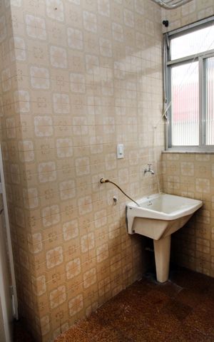 Apartamento para alugar com 72m², 3 quartos e 1 vagaÁrea de Serviço