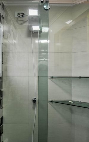 Apartamento à venda com 110m², 2 quartos e 2 vagas Apartamento à venda com 110m², 2 quartos e 2 vagasBanheiro da Suíte