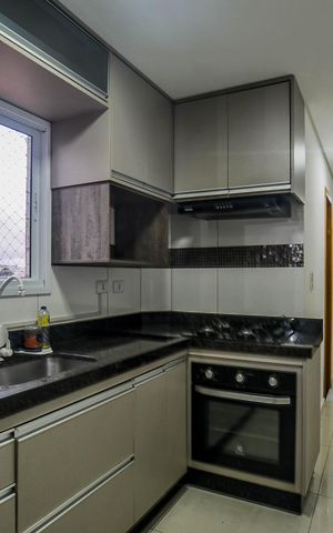Apartamento à venda com 110m², 2 quartos e 2 vagas Apartamento à venda com 110m², 2 quartos e 2 vagasCozinha