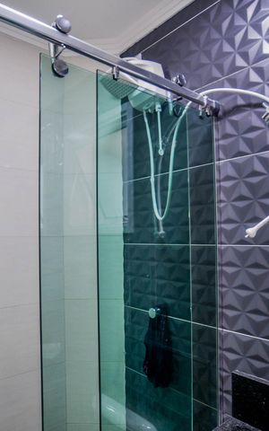 Apartamento à venda com 110m², 2 quartos e 2 vagas Apartamento à venda com 110m², 2 quartos e 2 vagasBanheiro Social