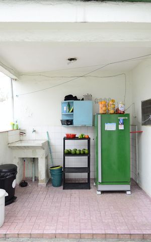 Casa à venda com 180m², 2 quartos e 1 vagaÁrea de Serviço