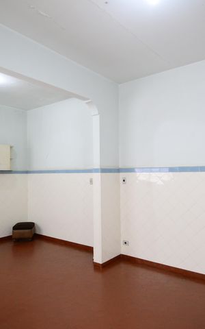 Casa à venda com 180m², 2 quartos e 1 vagaCozinha