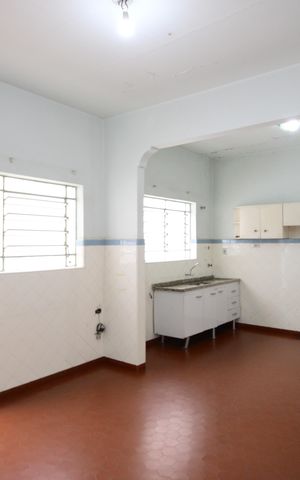 Casa à venda com 180m², 2 quartos e 1 vagaCozinha