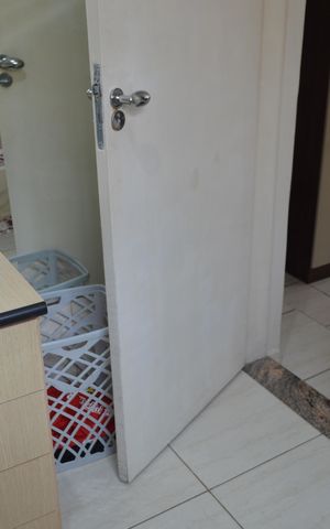 Casa à venda com 180m², 3 quartos e 2 vagasBanheiro da Suíte 2