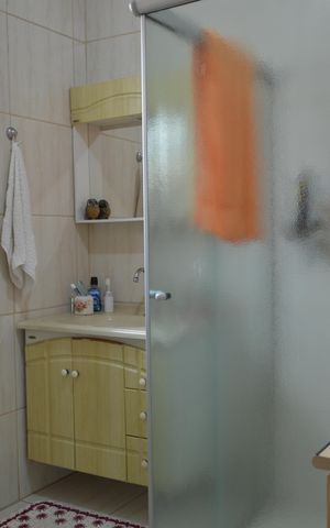 Casa à venda com 180m², 3 quartos e 2 vagasBanheiro da Suíte 2
