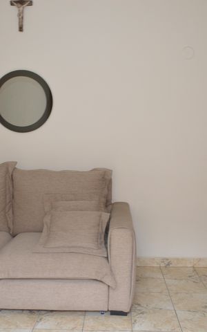 Casa à venda com 180m², 3 quartos e 2 vagasSala