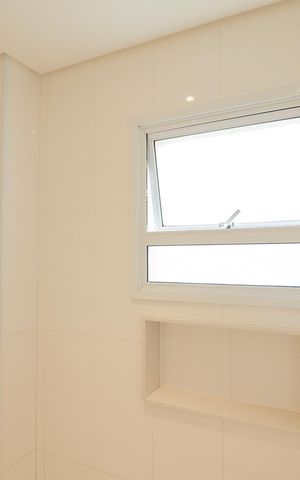 Apartamento à venda com 146m², 3 quartos e 4 vagas Apartamento à venda com 146m², 3 quartos e 4 vagasBanheiro da Suíte 3