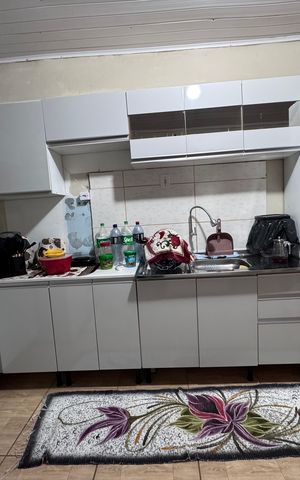 Casa à venda com 160m², 3 quartos e 2 vagas Casa à venda com 160m², 3 quartos e 2 vagasCozinha
