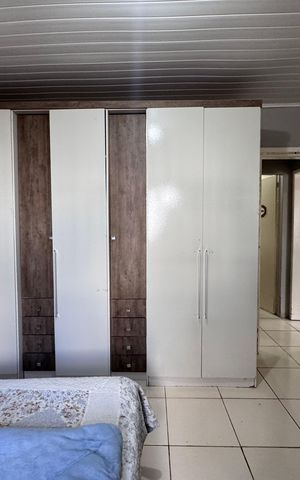 Casa à venda com 160m², 3 quartos e 2 vagas Casa à venda com 160m², 3 quartos e 2 vagasQuarto 3