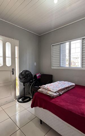 Casa à venda com 160m², 3 quartos e 2 vagas Casa à venda com 160m², 3 quartos e 2 vagasQuarto 1