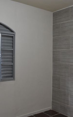 Casa para alugar com 66m², 2 quartos e 1 vagaSuíte