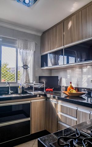Casa à venda com 192m², 3 quartos e 5 vagas Casa à venda com 192m², 3 quartos e 5 vagasCozinha