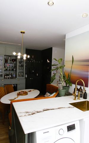 Apartamento à venda com 57m², 2 quartos e 2 vagasSala
