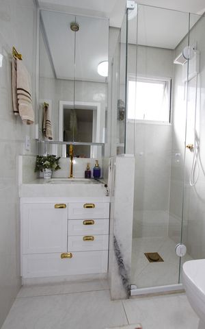 Apartamento à venda com 57m², 2 quartos e 2 vagasBanheiro da Suíte