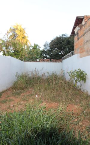 Casa para alugar com 70m², 2 quartos e 2 vagasQuintal