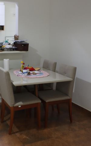 Apartamento à venda com 87m², 2 quartos e 1 vaga Apartamento à venda com 87m², 2 quartos e 1 vagaSala