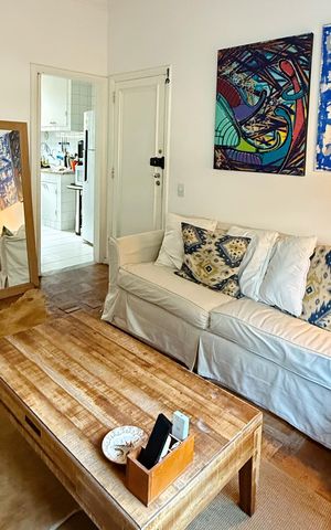 Apartamento à venda com 100m², 3 quartos e sem vaga Apartamento à venda com 100m², 3 quartos e sem vagaSala