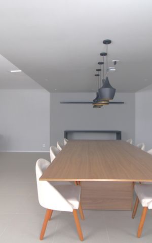 Apartamento à venda com 39m², 2 quartos e sem vagaÁrea comum