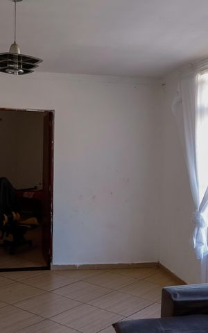 Casa à venda com 130m², 2 quartos e sem vaga Casa à venda com 130m², 2 quartos e sem vagaSala 2