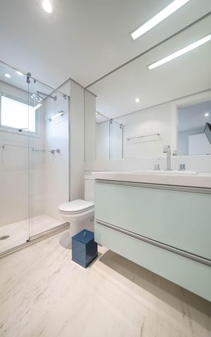 Apartamento à venda com 162m², 3 quartos e 3 vagasBanheiro da Suíte 1
