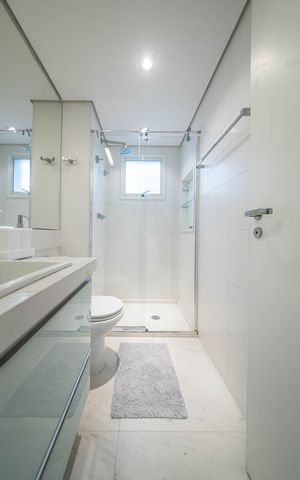 Apartamento à venda com 162m², 3 quartos e 3 vagasBanheiro da Suíte 2