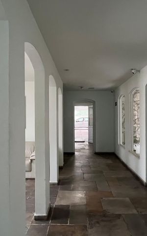 Apartamento à venda com 90m², 2 quartos e 1 vaga Apartamento à venda com 90m², 2 quartos e 1 vagaHall de entrada