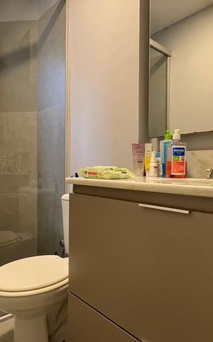 Apartamento à venda com 90m², 2 quartos e 1 vaga Apartamento à venda com 90m², 2 quartos e 1 vagaBanheiro
