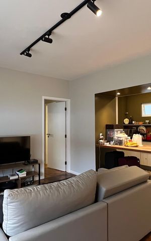 Apartamento à venda com 90m², 2 quartos e 1 vaga Apartamento à venda com 90m², 2 quartos e 1 vagaSala