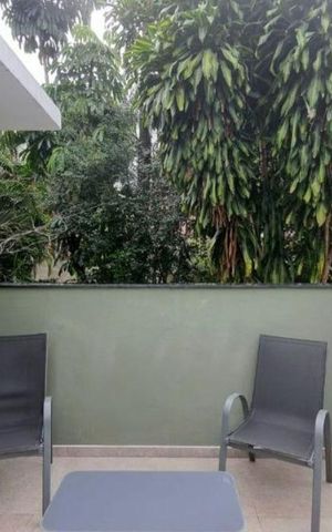 Casa à venda com 340m², 4 quartos e 6 vagas