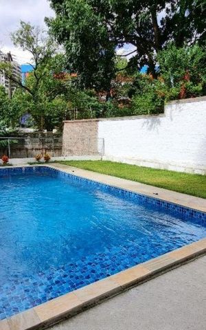 Casa à venda com 340m², 4 quartos e 6 vagas