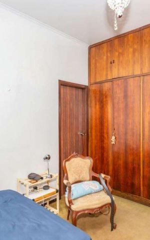 Casa à venda com 280m², 3 quartos e 3 vagas Casa à venda com 280m², 3 quartos e 3 vagasQuarto