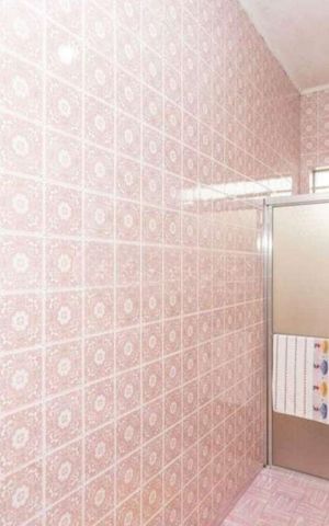 Casa à venda com 280m², 3 quartos e 3 vagas Casa à venda com 280m², 3 quartos e 3 vagasBanheiro