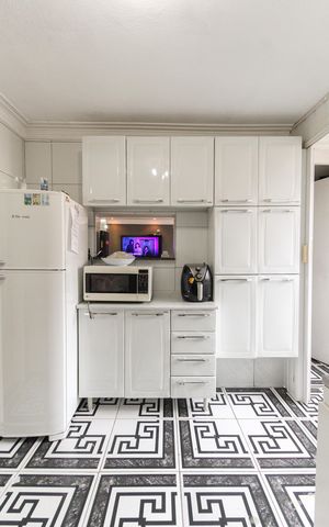Apartamento à venda com 67m², 2 quartos e sem vaga Apartamento à venda com 67m², 2 quartos e sem vagaCozinha
