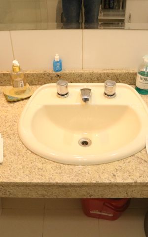 Apartamento à venda com 213m², 3 quartos e 3 vagasBanheiro
