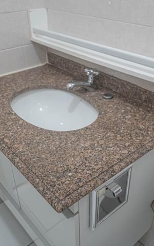 Apartamento à venda com 55m², 2 quartos e 1 vagaBanheiro