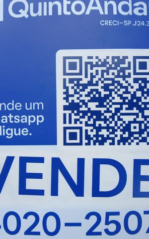 Apartamento à venda com 55m², 2 quartos e 1 vagaPlaquinha