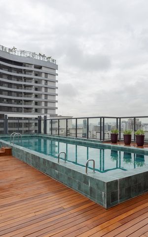 Studio para alugar com 25m², 1 quarto e sem vaga Studio para alugar com 25m², 1 quarto e sem vagaÁrea comum - Piscina