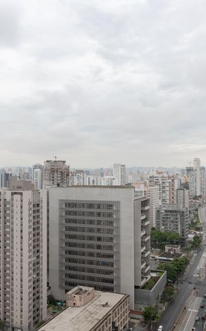 Studio para alugar com 25m², 1 quarto e sem vaga Studio para alugar com 25m², 1 quarto e sem vagaVista Área comum - Piscina