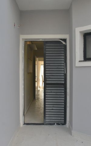 Casa à venda com 160m², 3 quartos e 2 vagasSacada Suíte 3