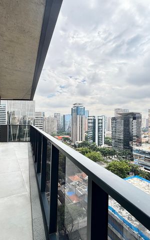 Apartamento para alugar com 176m², 2 quartos e 2 vagas Apartamento para alugar com 176m², 2 quartos e 2 vagasVaranda