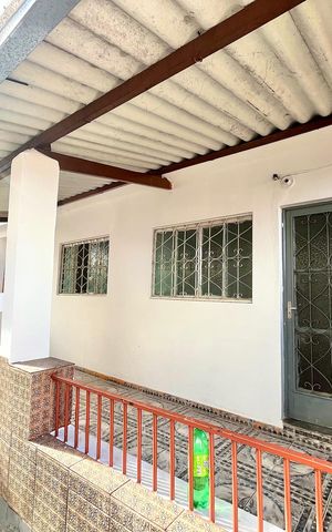 Casa à venda com 392m², 4 quartos e 2 vagas