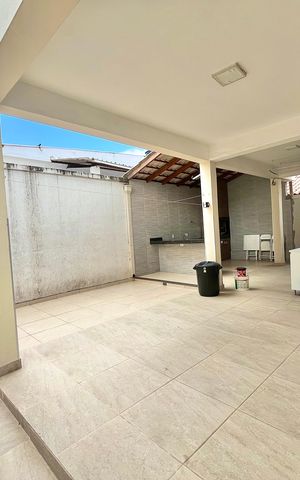 Casa à venda com 392m², 4 quartos e 2 vagas