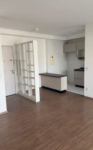 Apartamento à venda com 82m², 3 quartos e 1 vaga Apartamento à venda com 82m², 3 quartos e 1 vagaSala
