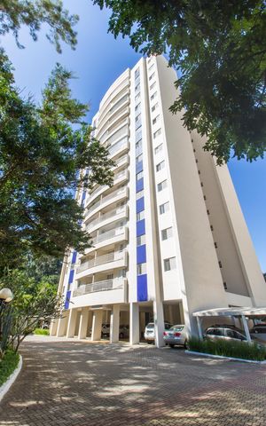 Apartamento à venda com 96m², 3 quartos e 2 vagasFachada