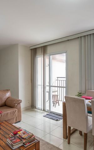Apartamento à venda com 64m², 3 quartos e 2 vagas Apartamento à venda com 64m², 3 quartos e 2 vagasSala